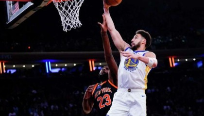 开云体育在线-勇士全新人阵容效果不佳 汤普森状态低迷更添困扰