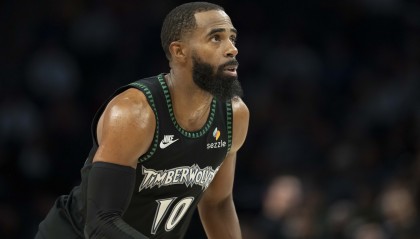 KAIYUN体育-里程碑预警！康利再拿1助 将达6727次&amp;独占历史助攻榜第25位！